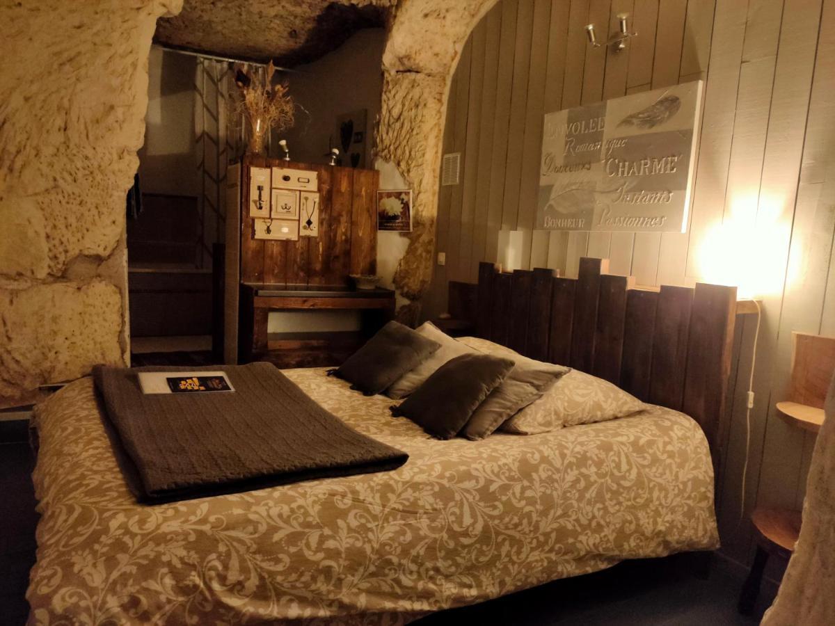 Les Troglos De Beaulieu Loches Kültér fotó