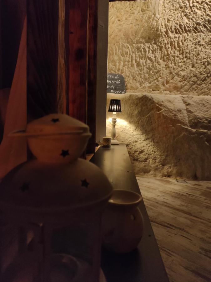 Les Troglos De Beaulieu Loches Kültér fotó