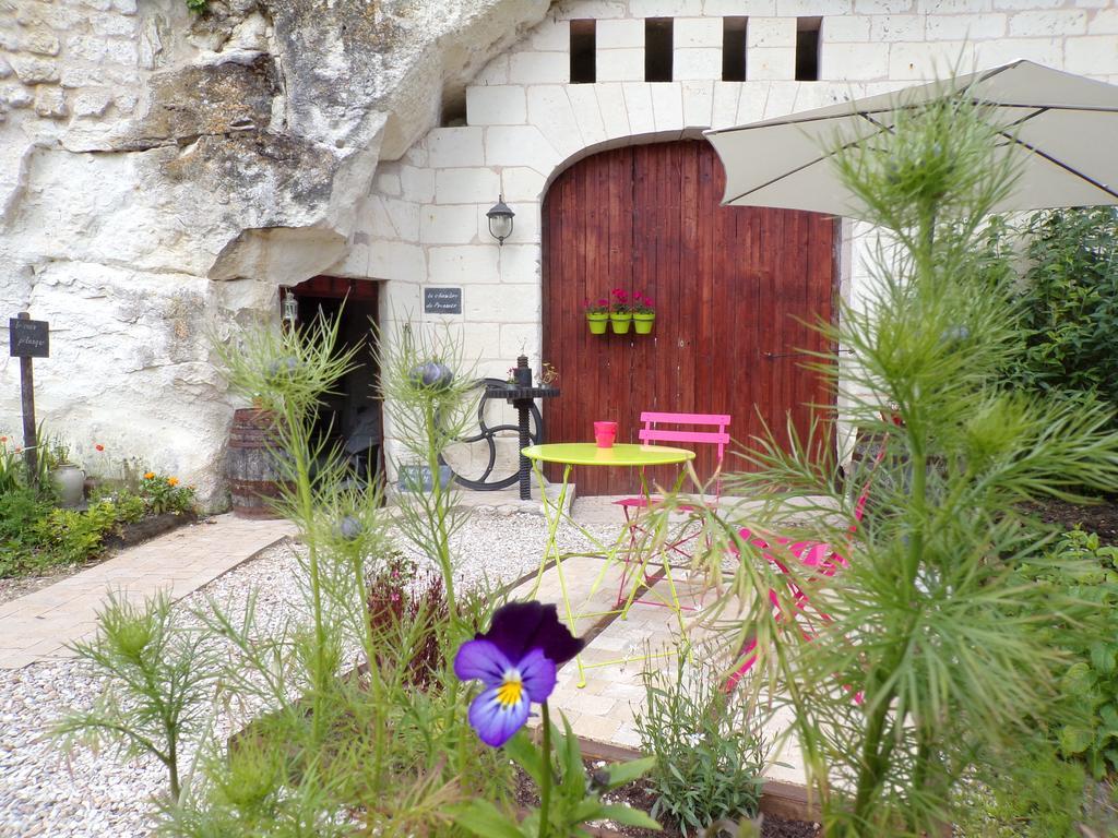 Les Troglos De Beaulieu Loches Kültér fotó